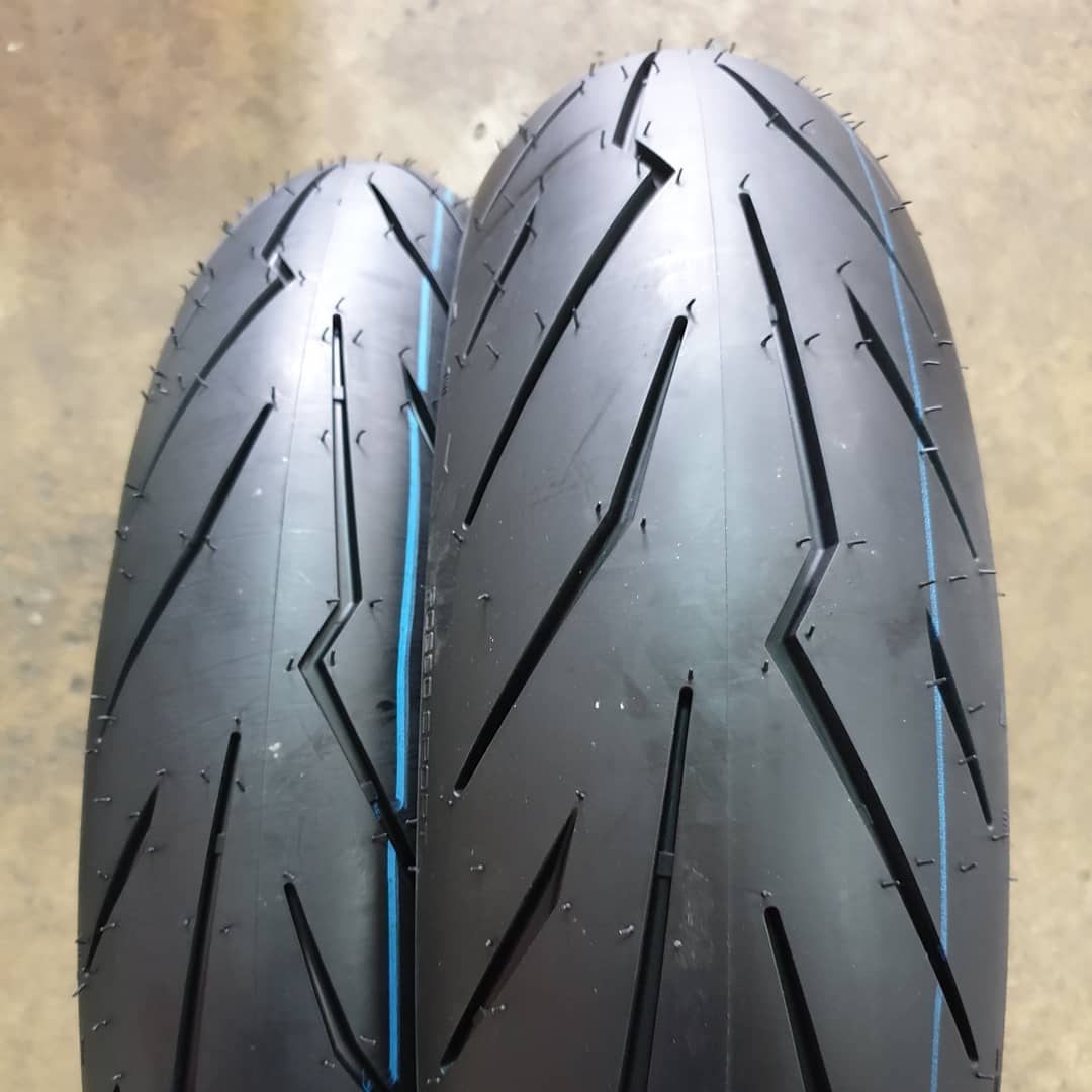 vo-xe-pirelli-rosso-sport